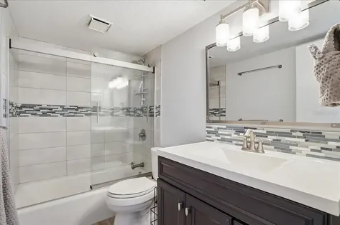 205 Pompano Drive SE St Petersburg FL 33705