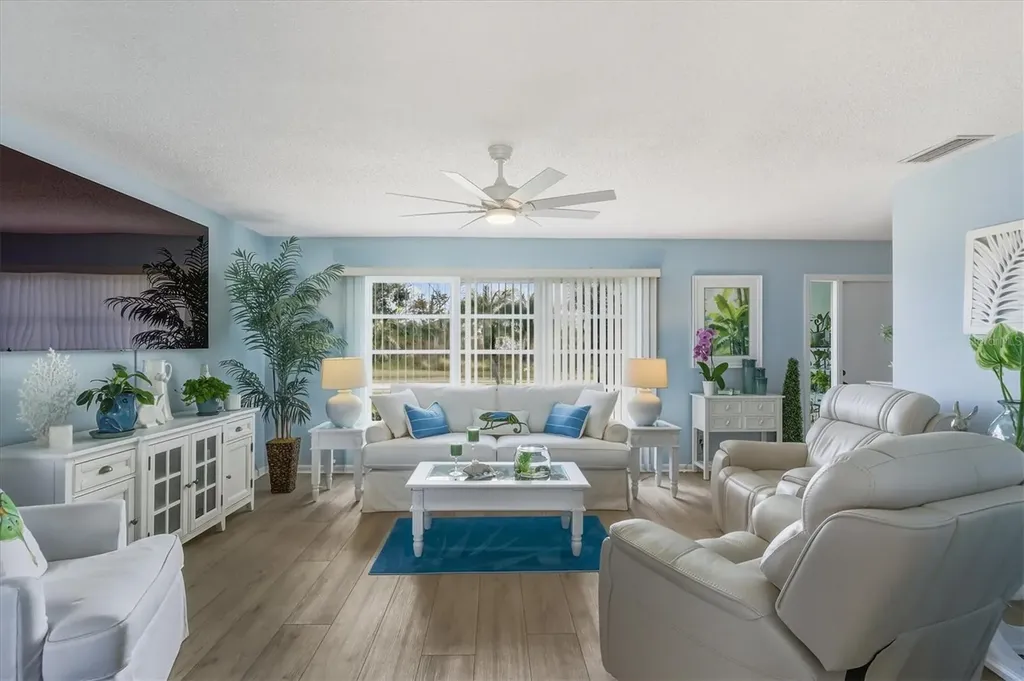 12577 SW Kings Row Lake Suzy FL 34269