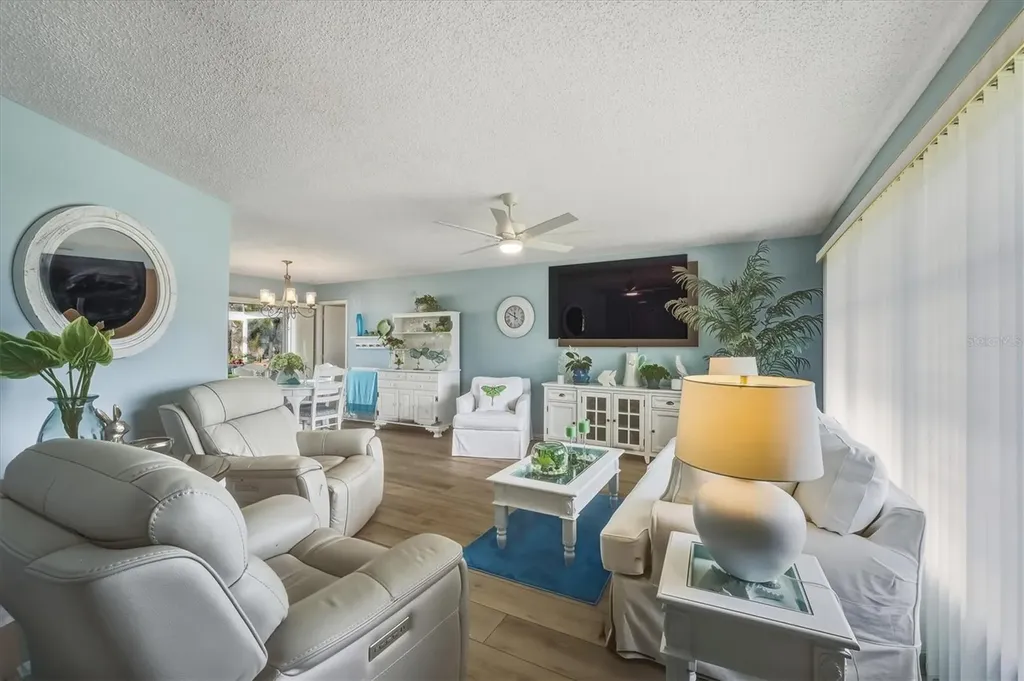 12577 SW Kings Row Lake Suzy FL 34269