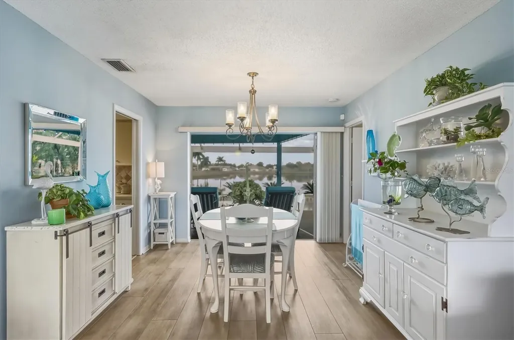 12577 SW Kings Row Lake Suzy FL 34269