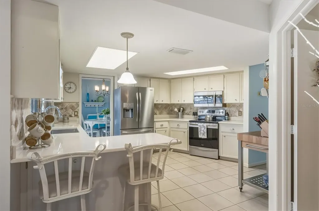 12577 SW Kings Row Lake Suzy FL 34269