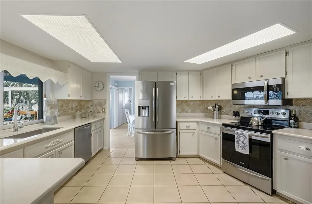 12577 SW Kings Row Lake Suzy FL 34269