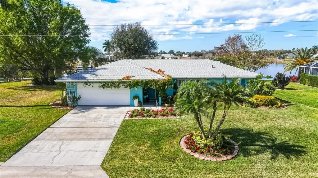 12577 SW Kings Row Lake Suzy FL 34269