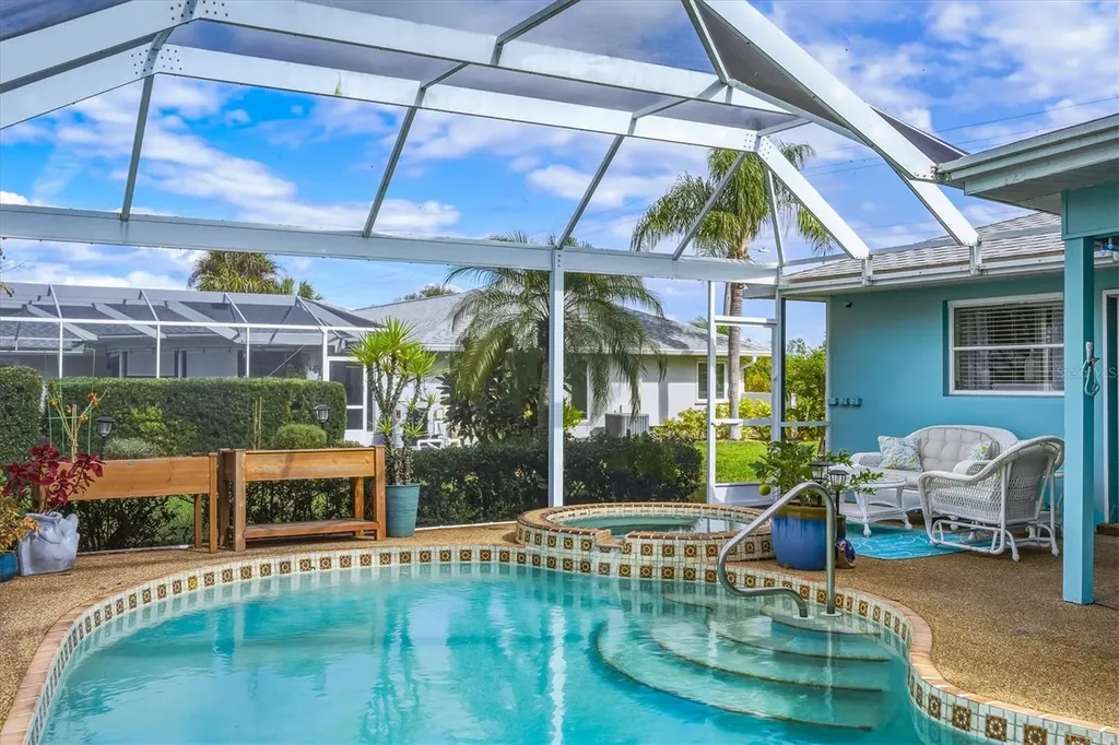 12577 SW Kings Row Lake Suzy FL 34269