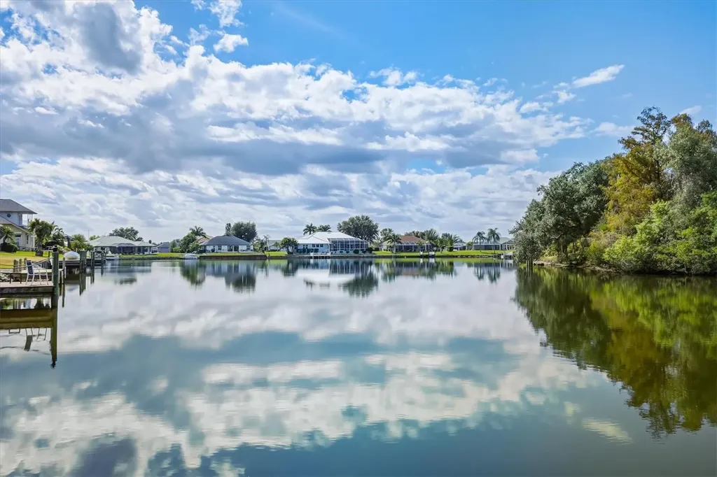 12577 SW Kings Row Lake Suzy FL 34269