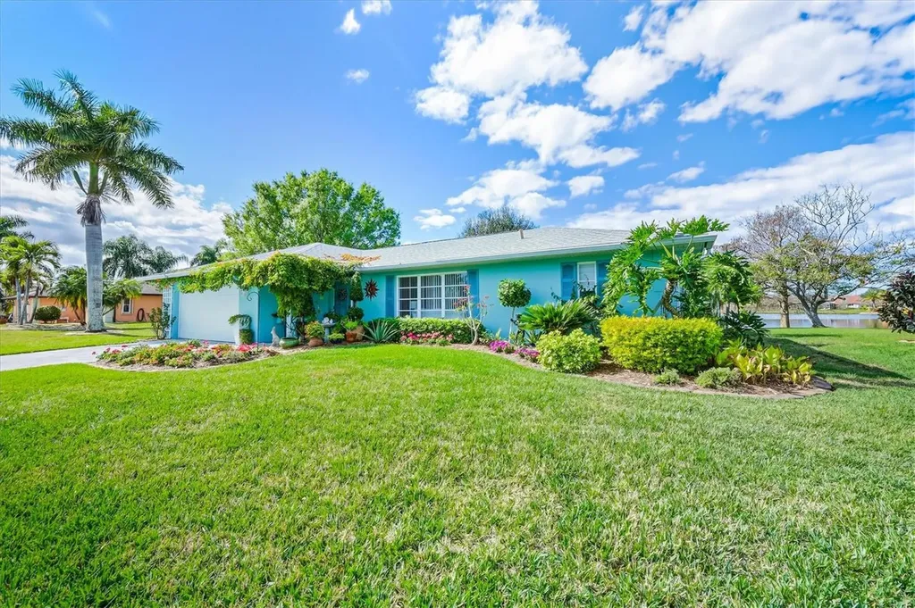 12577 SW Kings Row Lake Suzy FL 34269