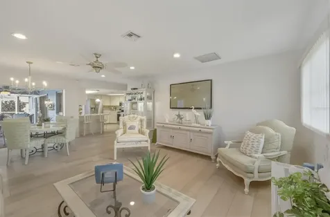 12577 SW Kings Row Lake Suzy FL 34269