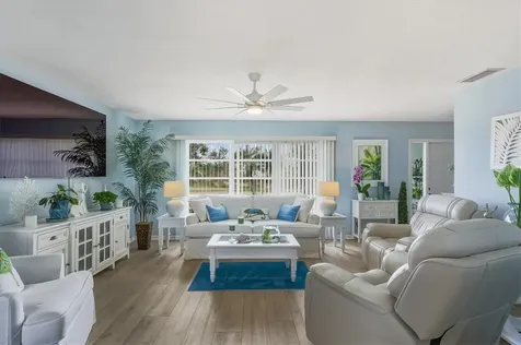 12577 SW Kings Row Lake Suzy FL 34269