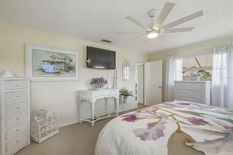 12577 SW Kings Row Lake Suzy FL 34269