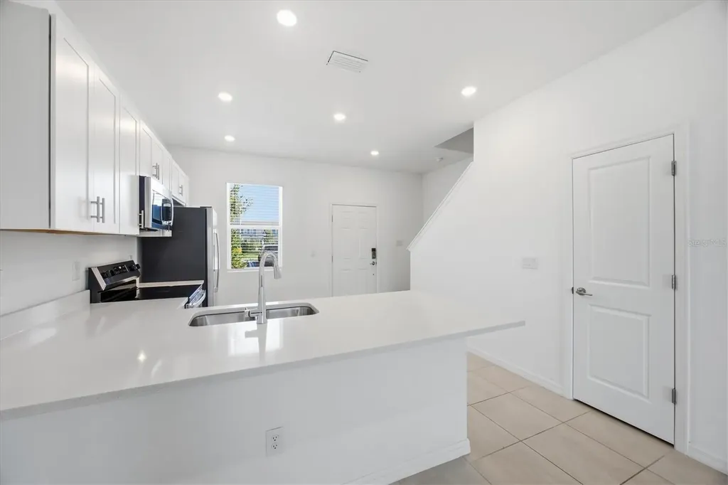 8757 Daybreak Street Sarasota FL 34241