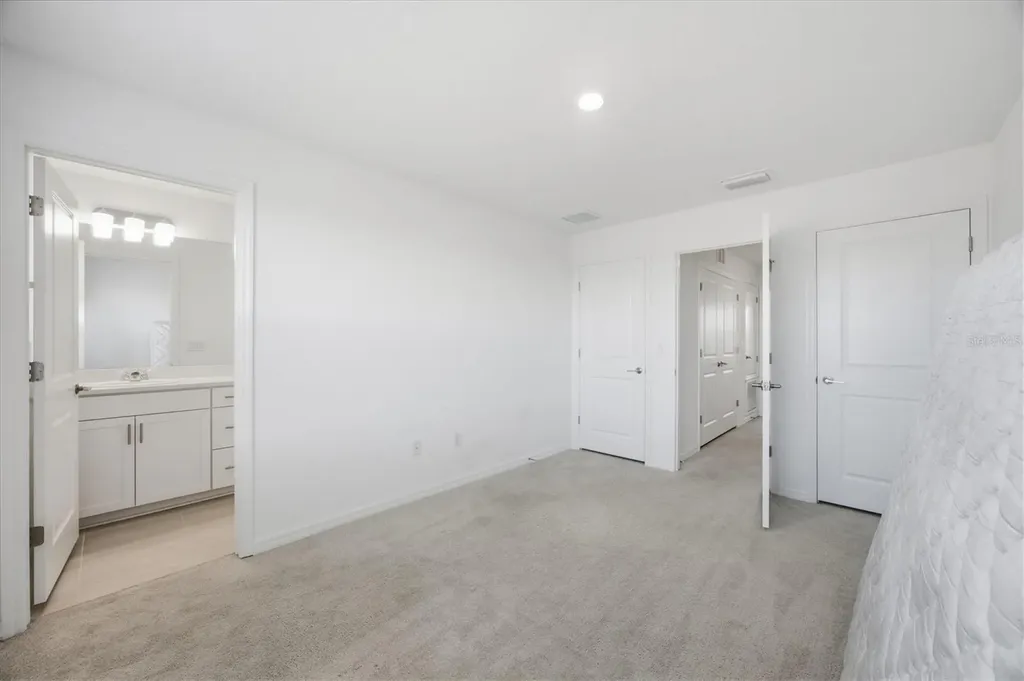 8757 Daybreak Street Sarasota FL 34241