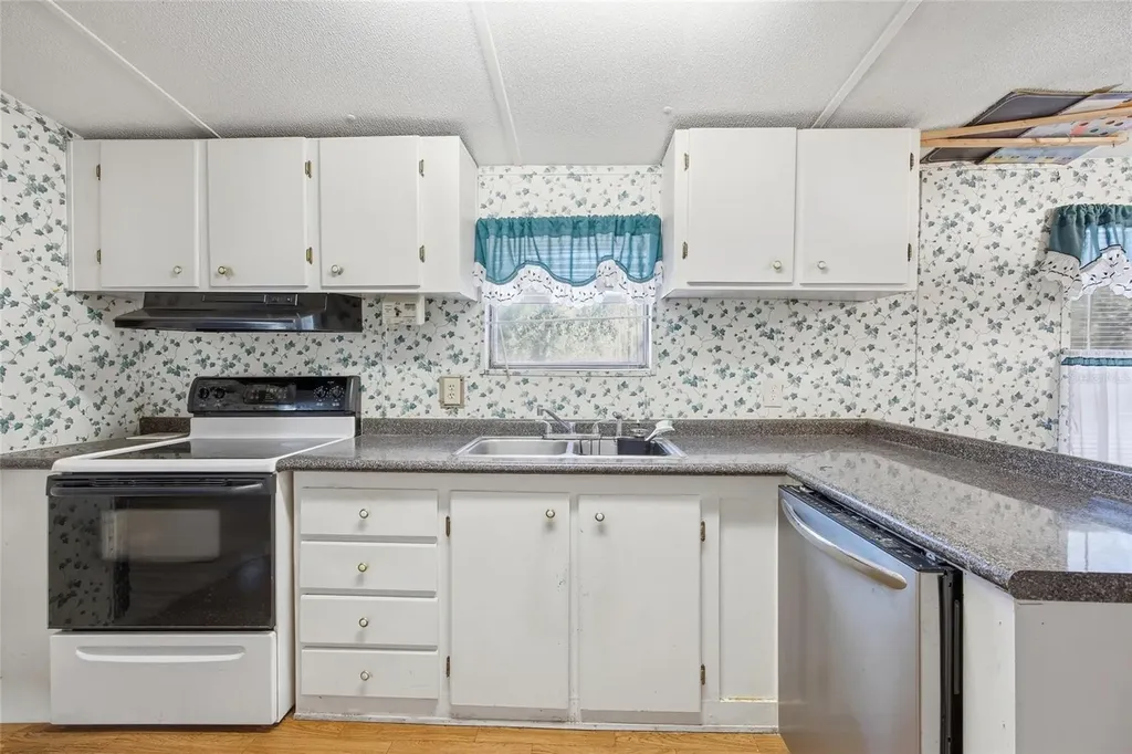 4720 SW 160th Court Ocala FL 34481
