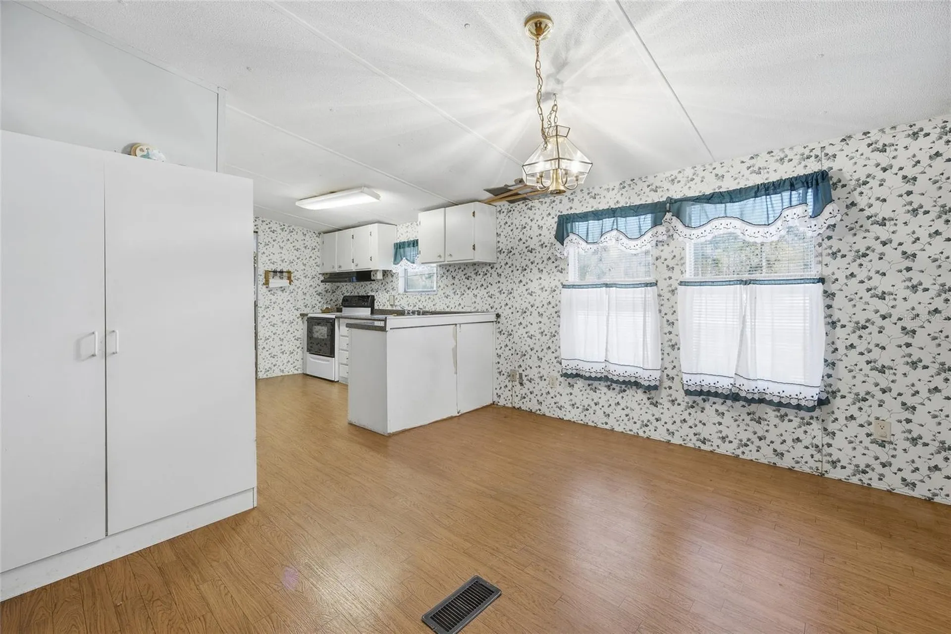 4720 SW 160th Court Ocala FL 34481