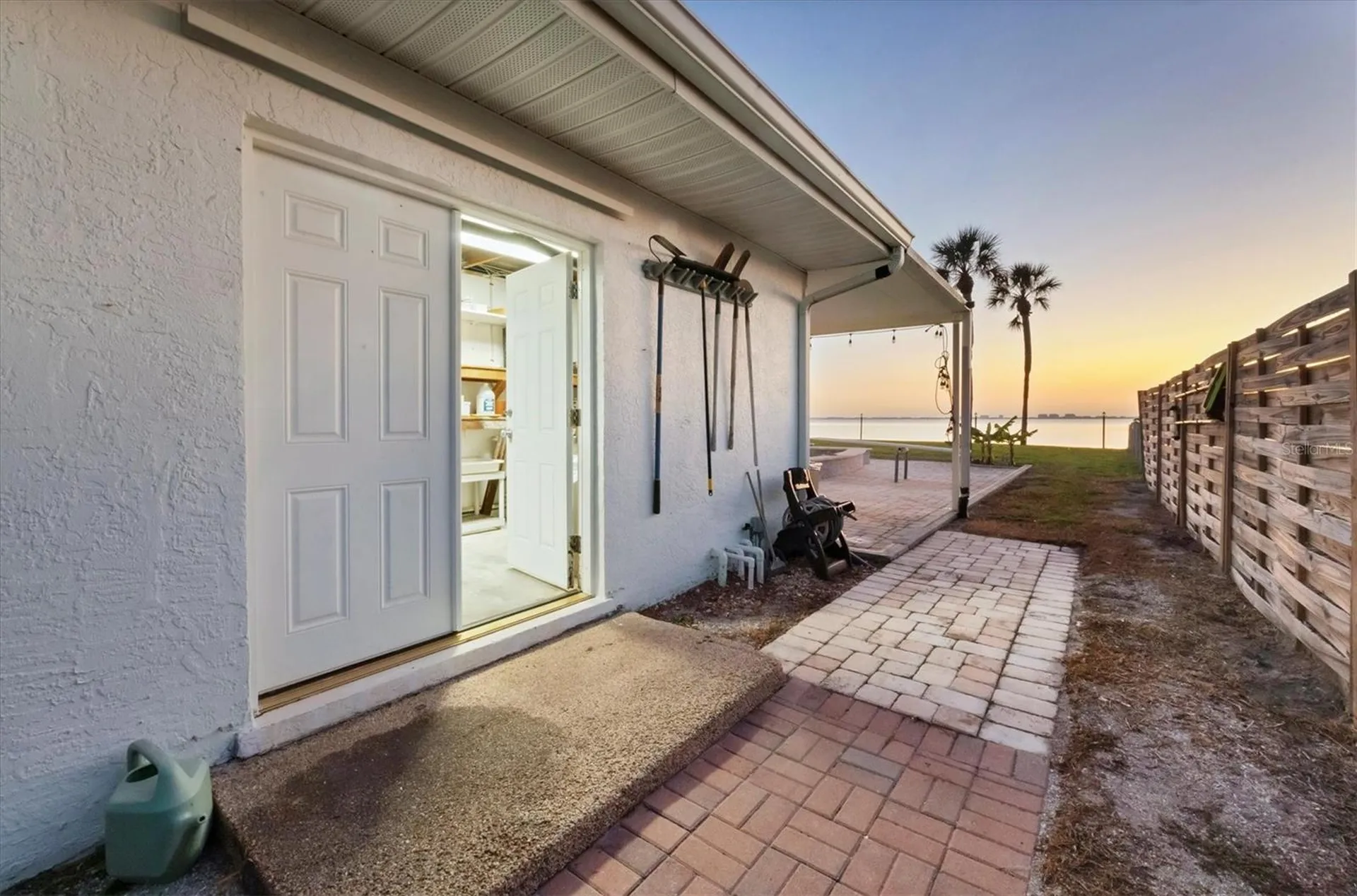 7318 Westmoreland Drive Sarasota FL 34243