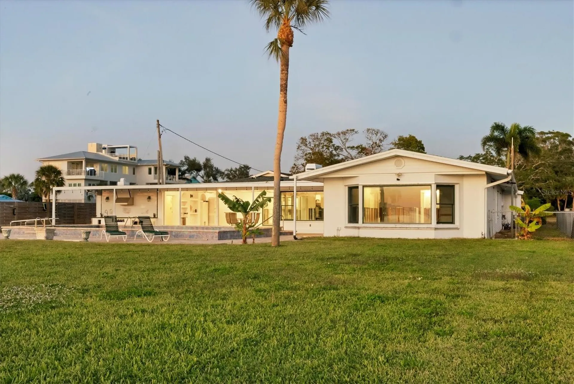 7318 Westmoreland Drive Sarasota FL 34243