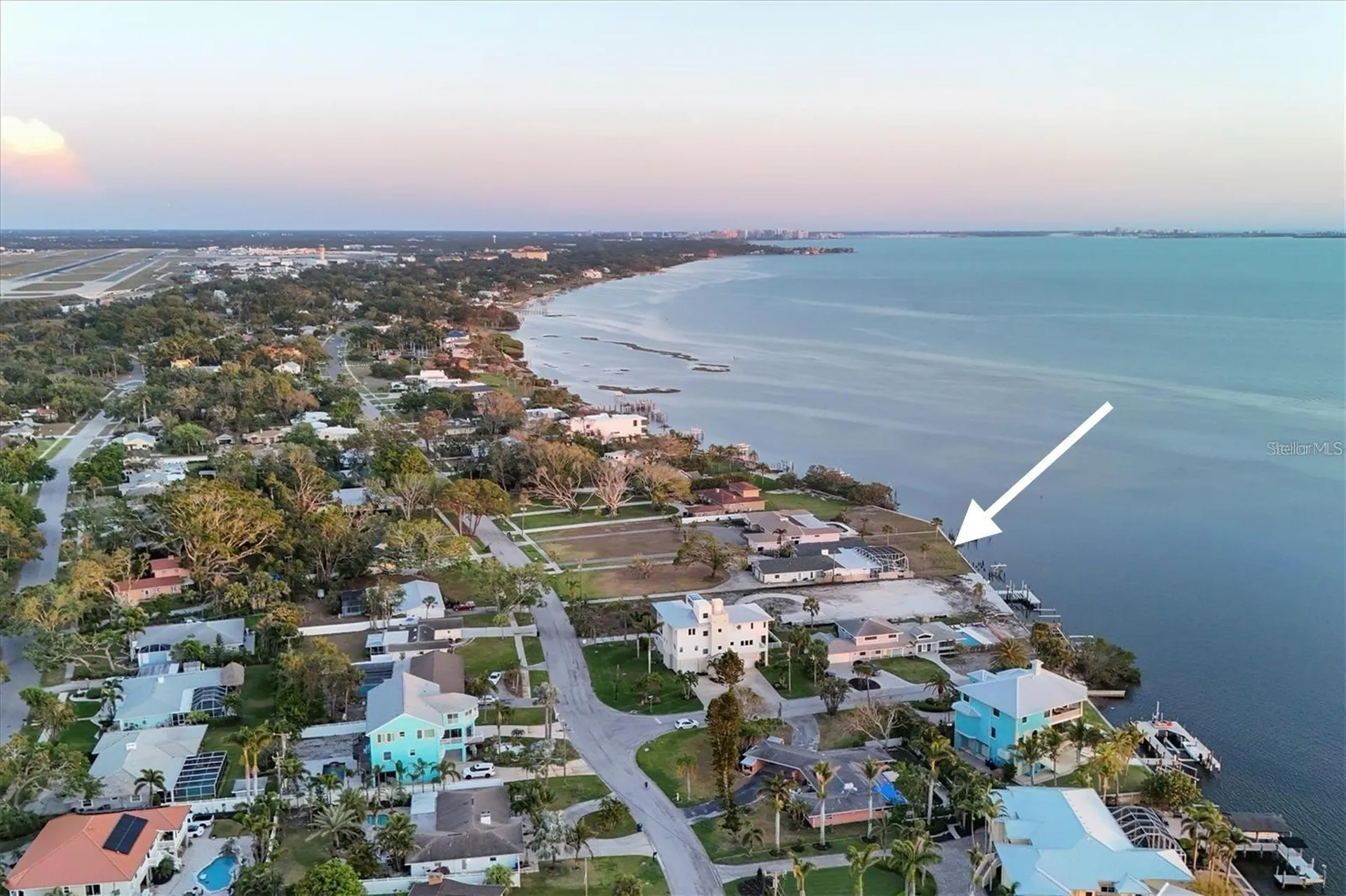 7318 Westmoreland Drive Sarasota FL 34243