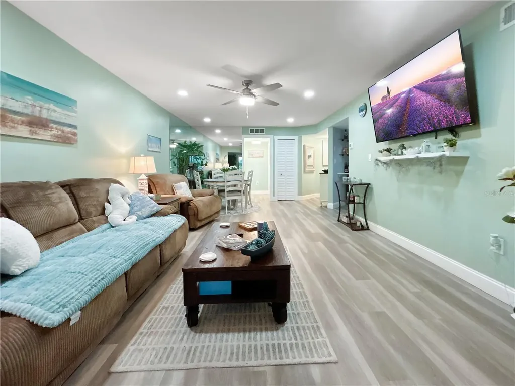 11440 Harbor Way Largo FL 33774