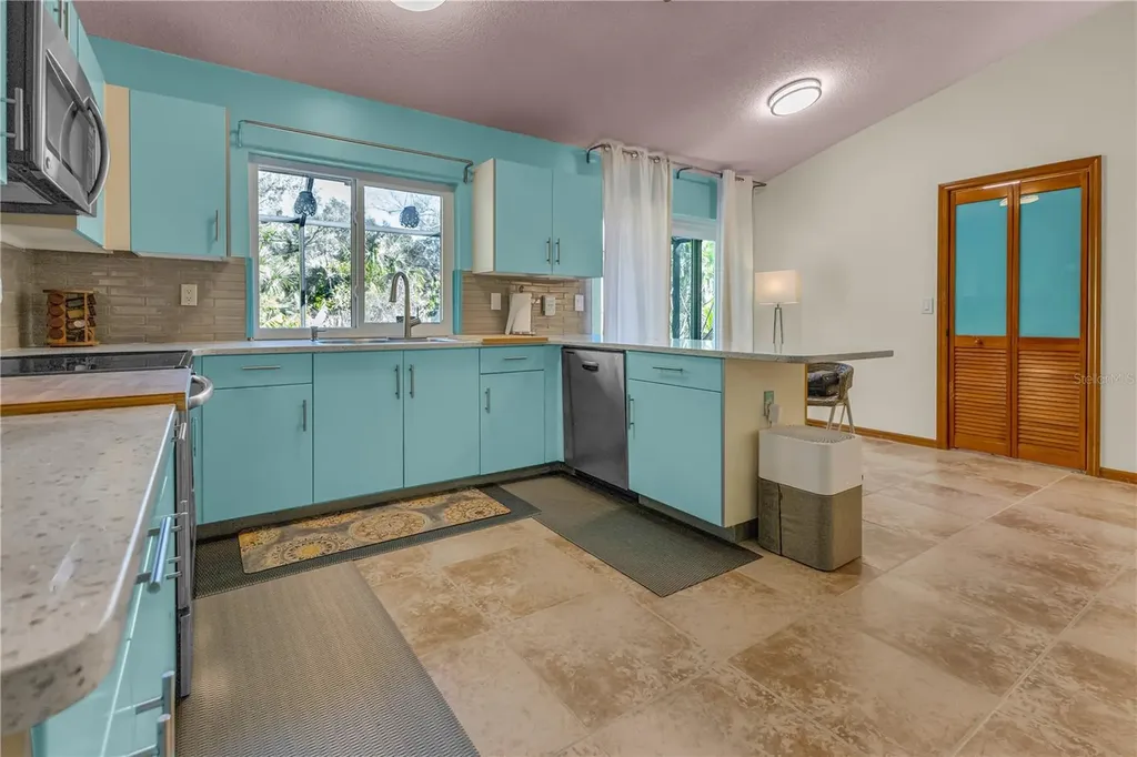 1035 Sirus Trail Sarasota FL 34232