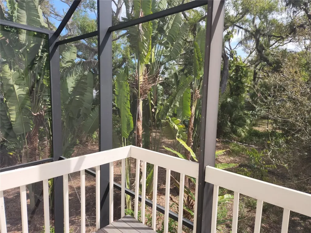 1035 Sirus Trail Sarasota FL 34232