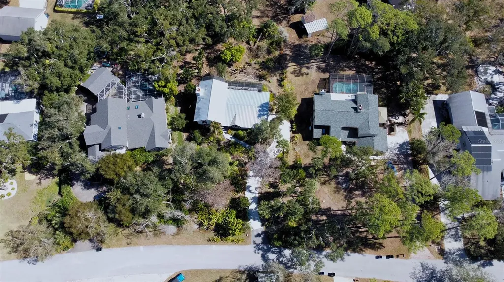 1035 Sirus Trail Sarasota FL 34232
