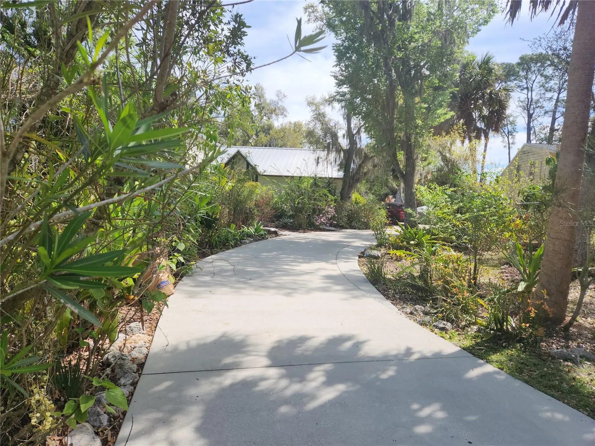 1035 Sirus Trail Sarasota FL 34232