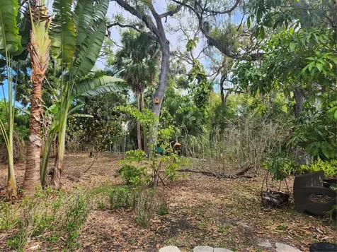 1035 Sirus Trail Sarasota FL 34232