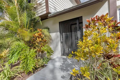 1035 Sirus Trail Sarasota FL 34232