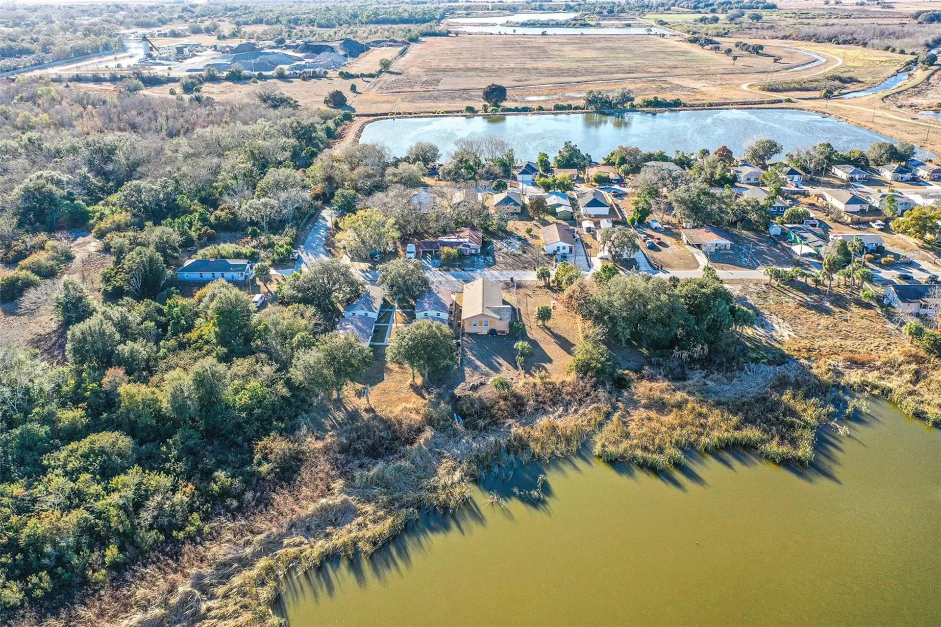 114 E Northside Drive Lake Wales FL 33853