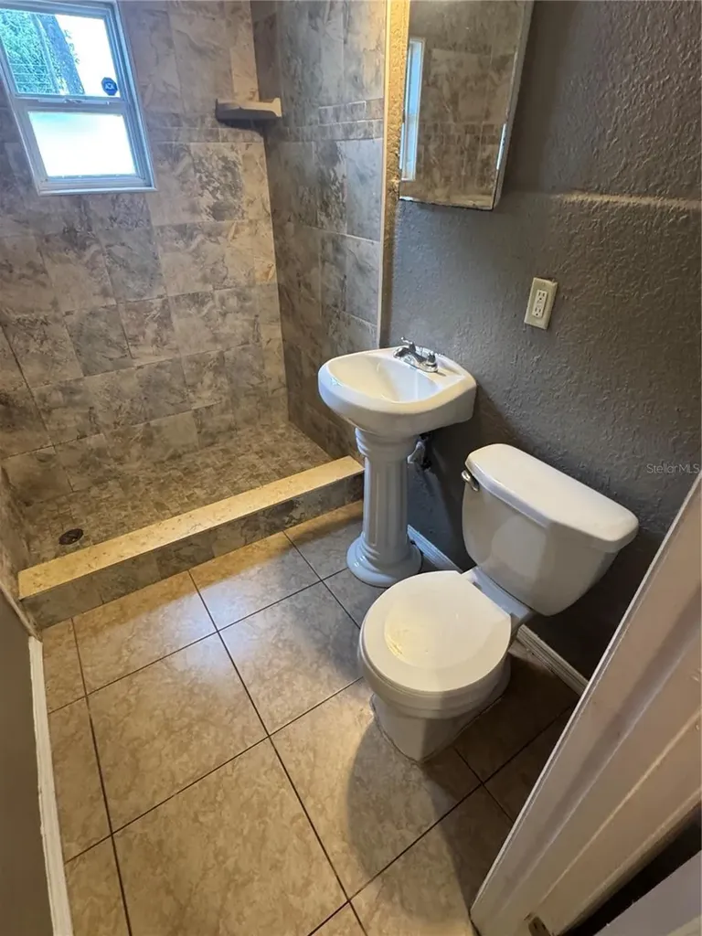2205 Chipco Street Tampa FL 33605