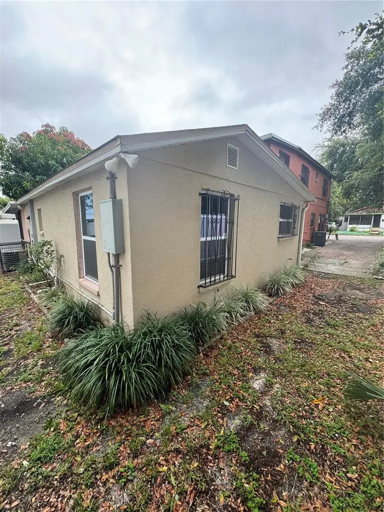 2205 Chipco Street Tampa FL 33605