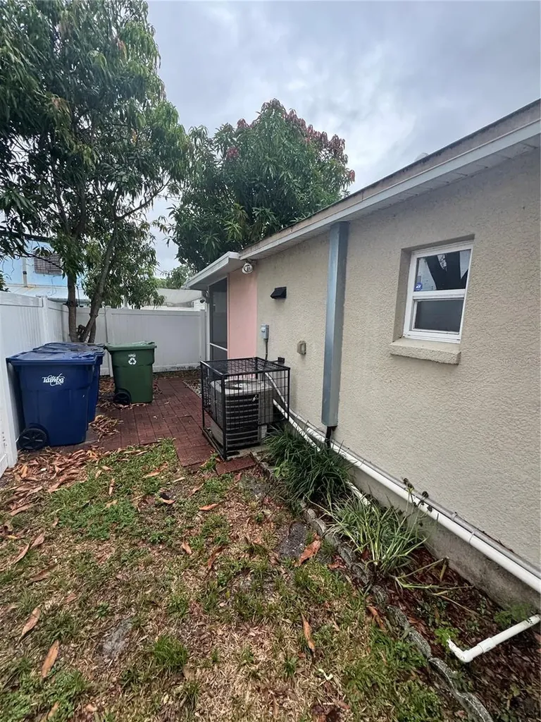 2205 Chipco Street Tampa FL 33605
