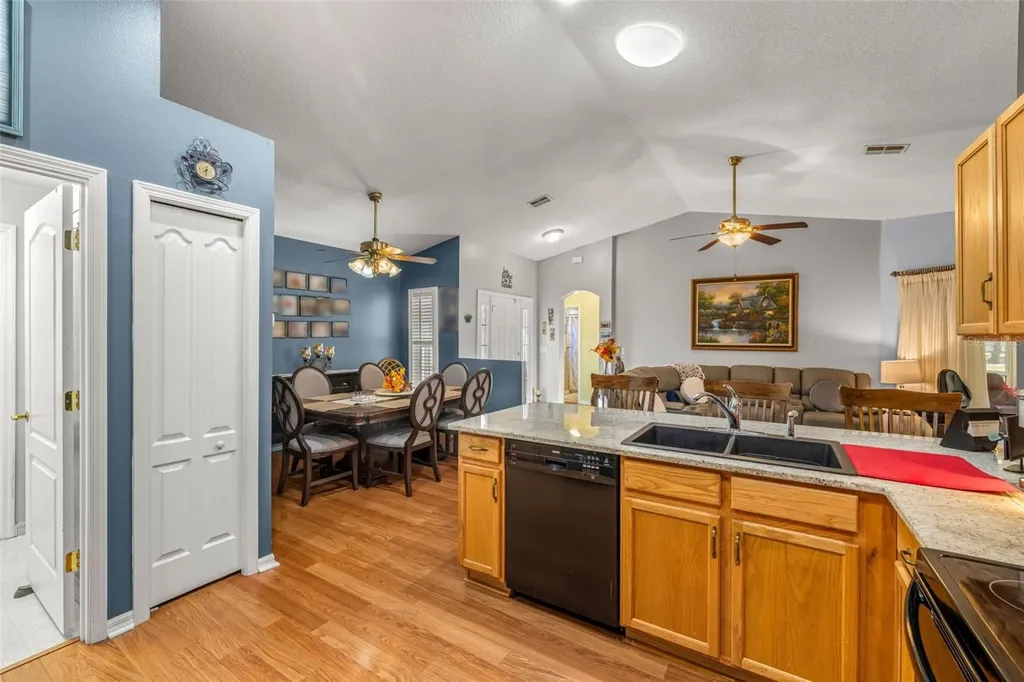 29335 Caddy Shack Lane E San Antonio FL 33576