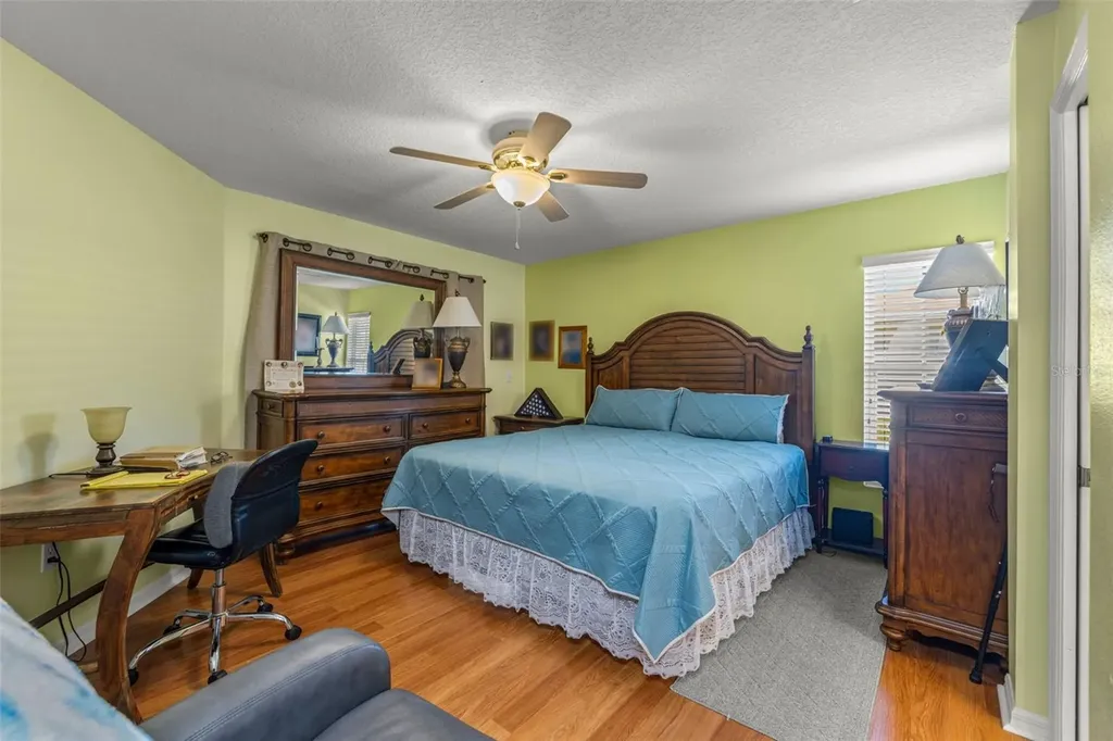 29335 Caddy Shack Lane E San Antonio FL 33576