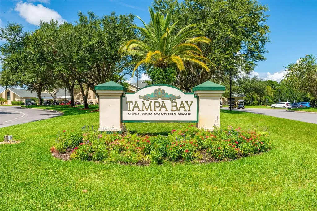 29335 Caddy Shack Lane E San Antonio FL 33576