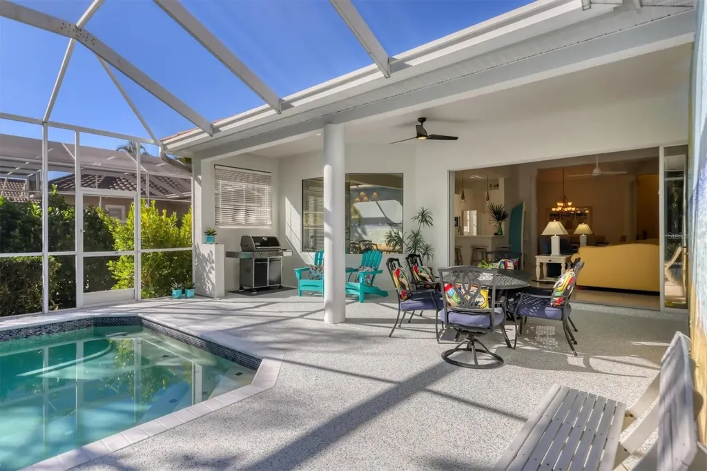 8135 Abingdon Court University Park FL 34201