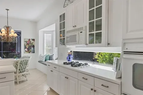 8135 Abingdon Court University Park FL 34201