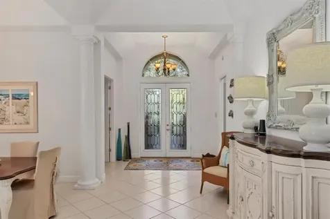 8135 Abingdon Court University Park FL 34201