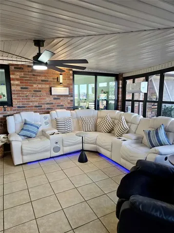 630 Lake Blue Drive Lake Placid FL 33852