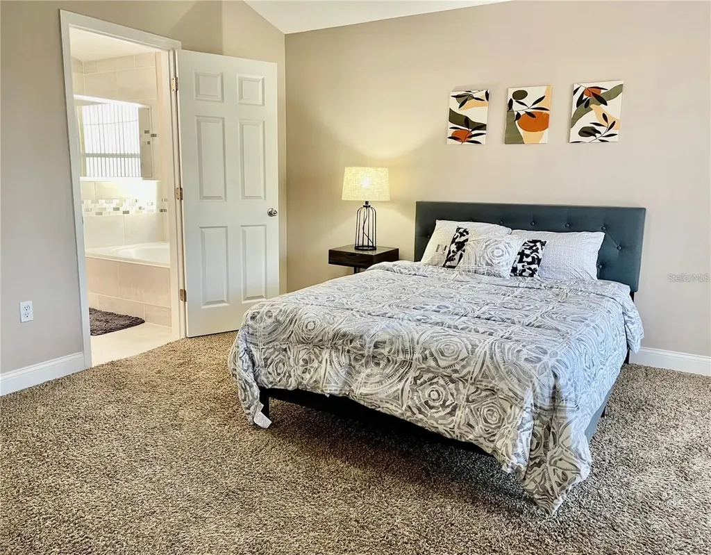 124 Lancaster Drive Davenport FL 33897