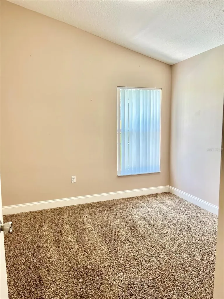 124 Lancaster Drive Davenport FL 33897