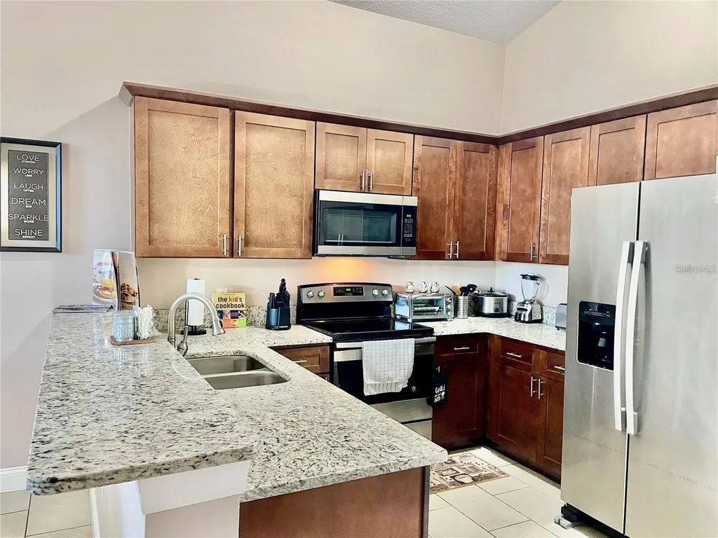 124 Lancaster Drive Davenport FL 33897