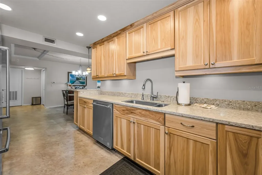 2700 Bayshore Boulevard Dunedin FL 34698