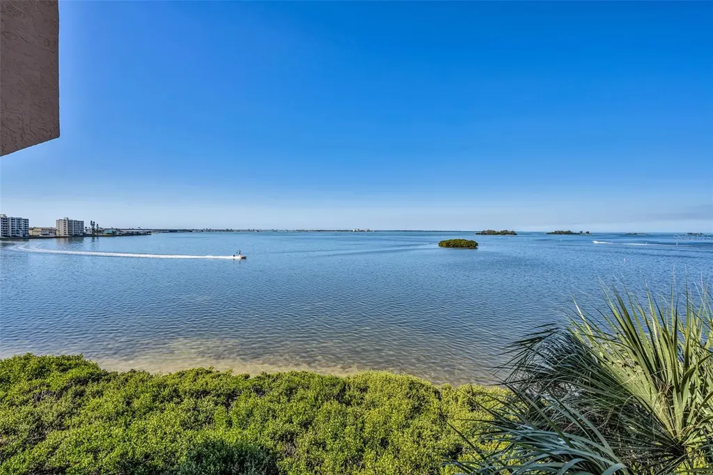 2700 Bayshore Boulevard Dunedin FL 34698