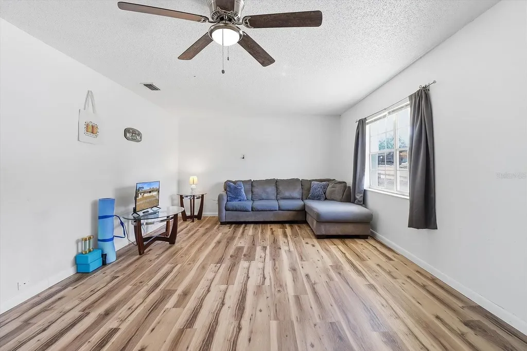 5284 Springwood Road Spring Hill FL 34609