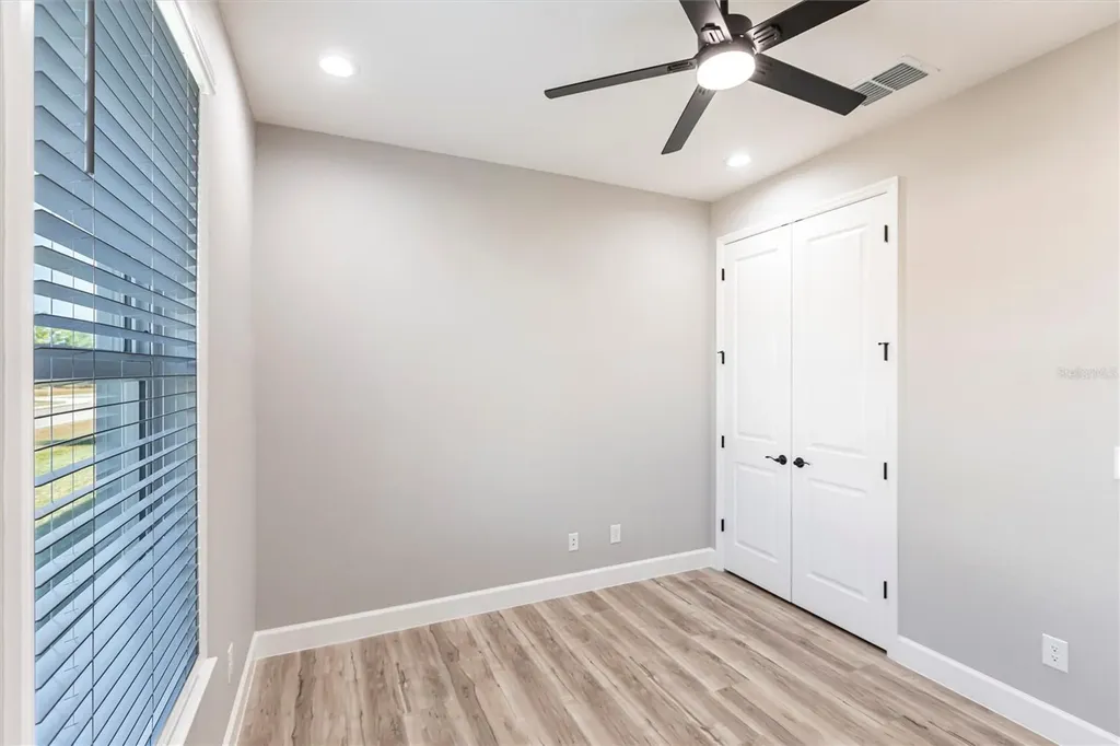 2729 SW 4th Terrace Cape Coral FL 33991