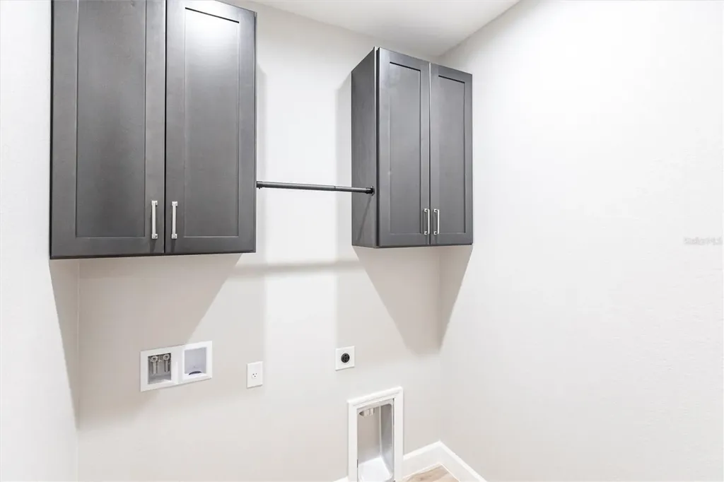 2729 SW 4th Terrace Cape Coral FL 33991