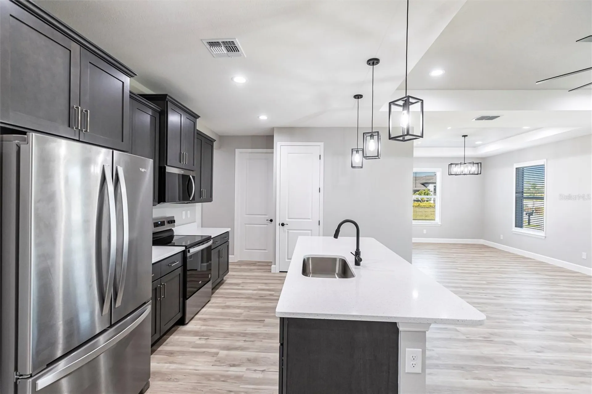 2729 SW 4th Terrace Cape Coral FL 33991