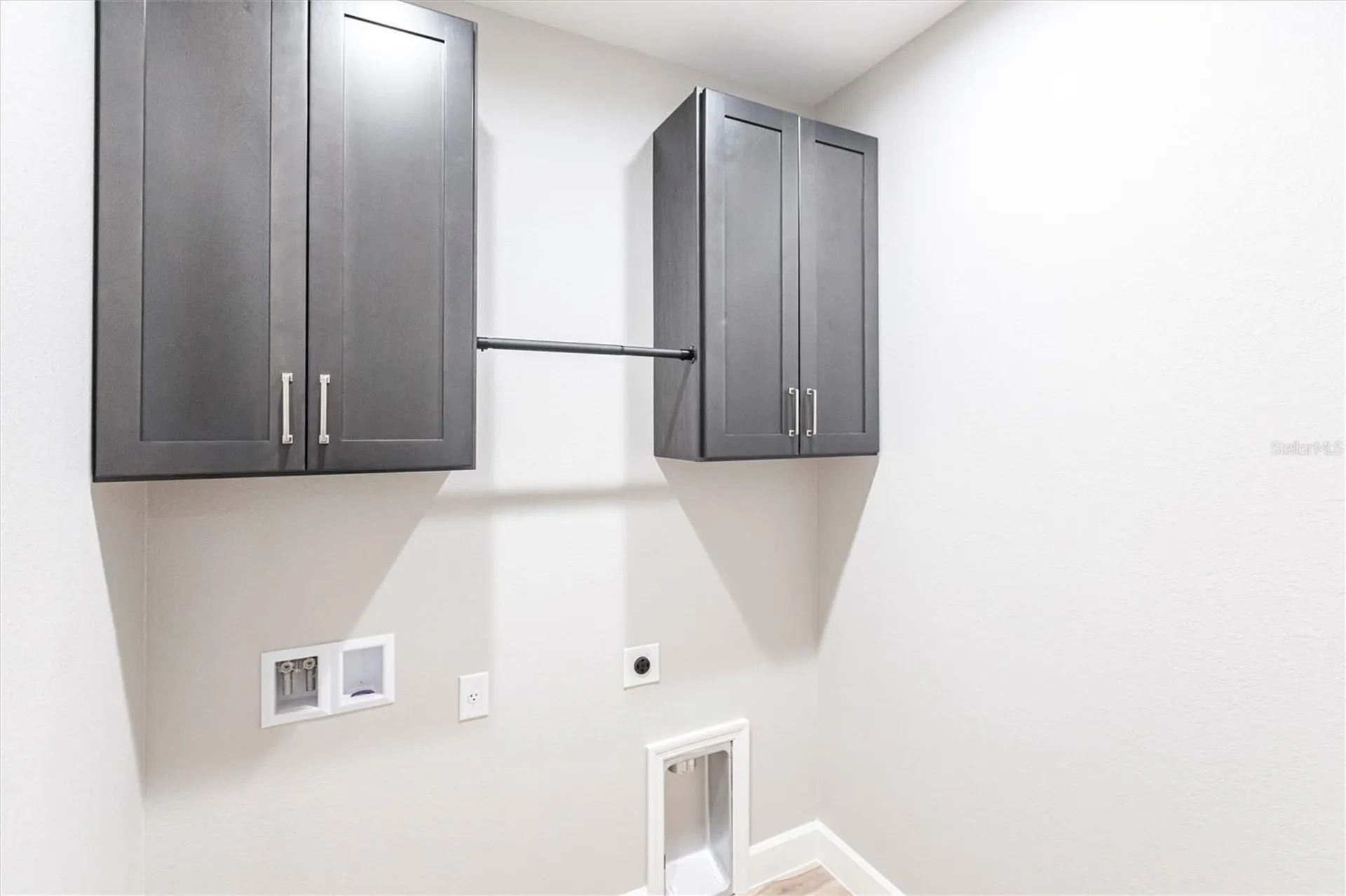 2729 SW 4th Terrace Cape Coral FL 33991