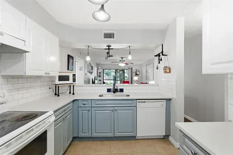 3001 58th Avenue S St Petersburg FL 33712