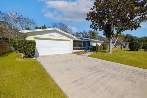 692 Gaslight Drive South Daytona FL 32119